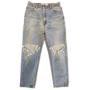 Levi’s Vintage Personal Pair Straight Cut High Rise Ripped Distressed Jeans